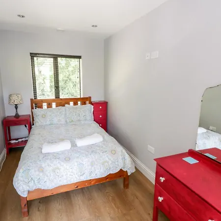 The Visiting House Holiday home Dunmore